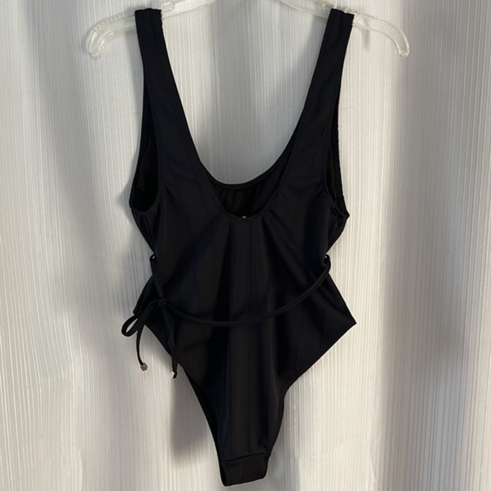 River Island Black Resort Swimsuit‎ - Picture 5 of 16